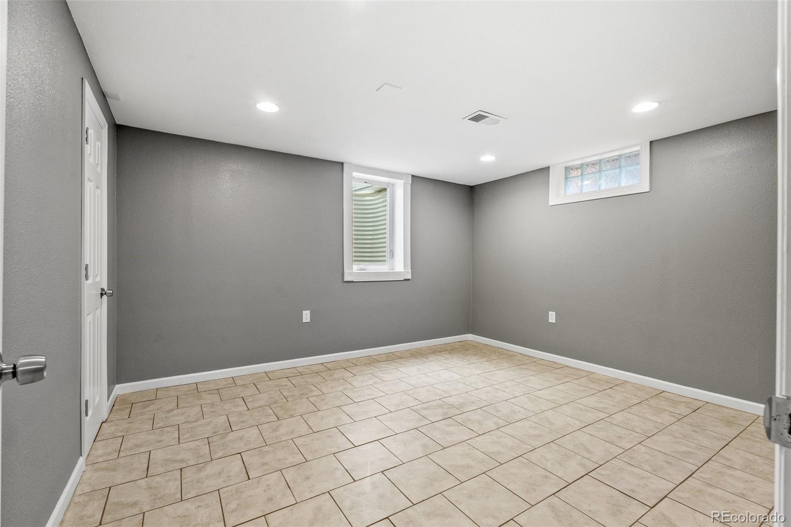 1362 S Patton Court