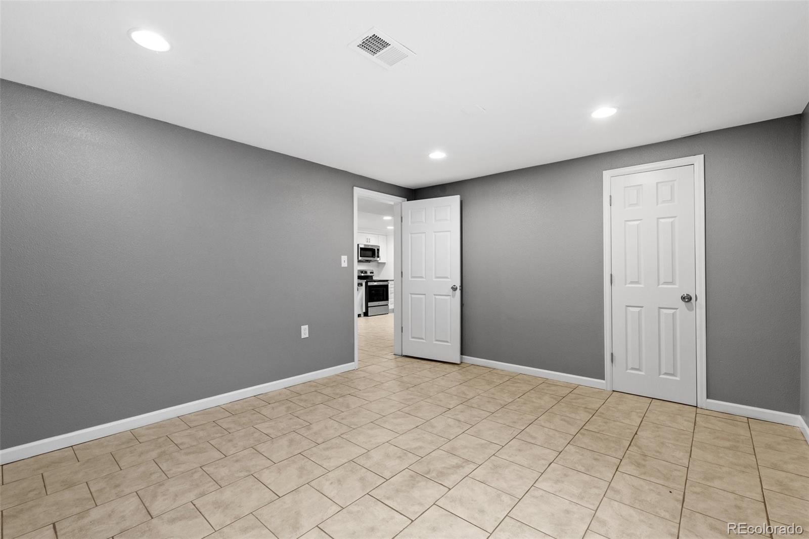 1362 S Patton Court