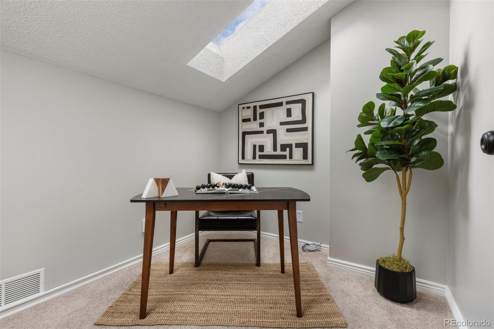 19301 E Florida Place