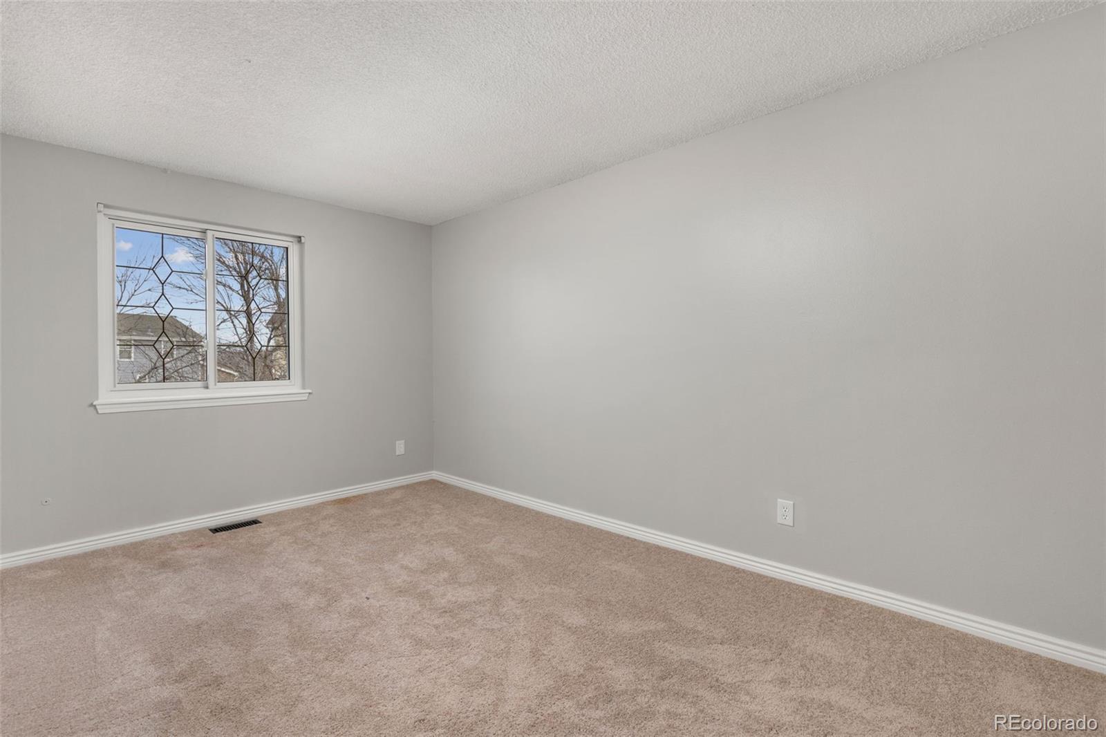 19301 E Florida Place