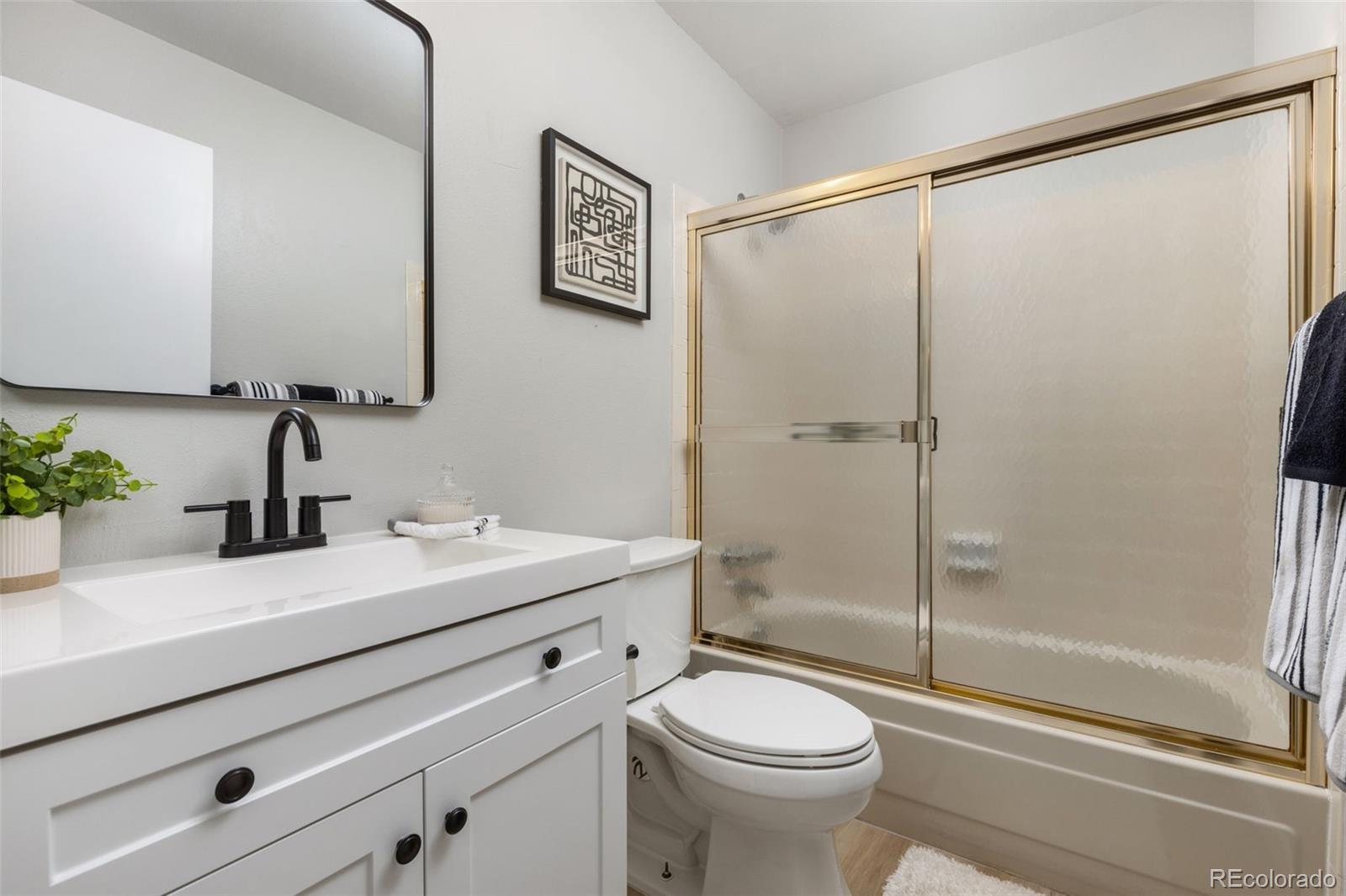 19301 E Florida Place