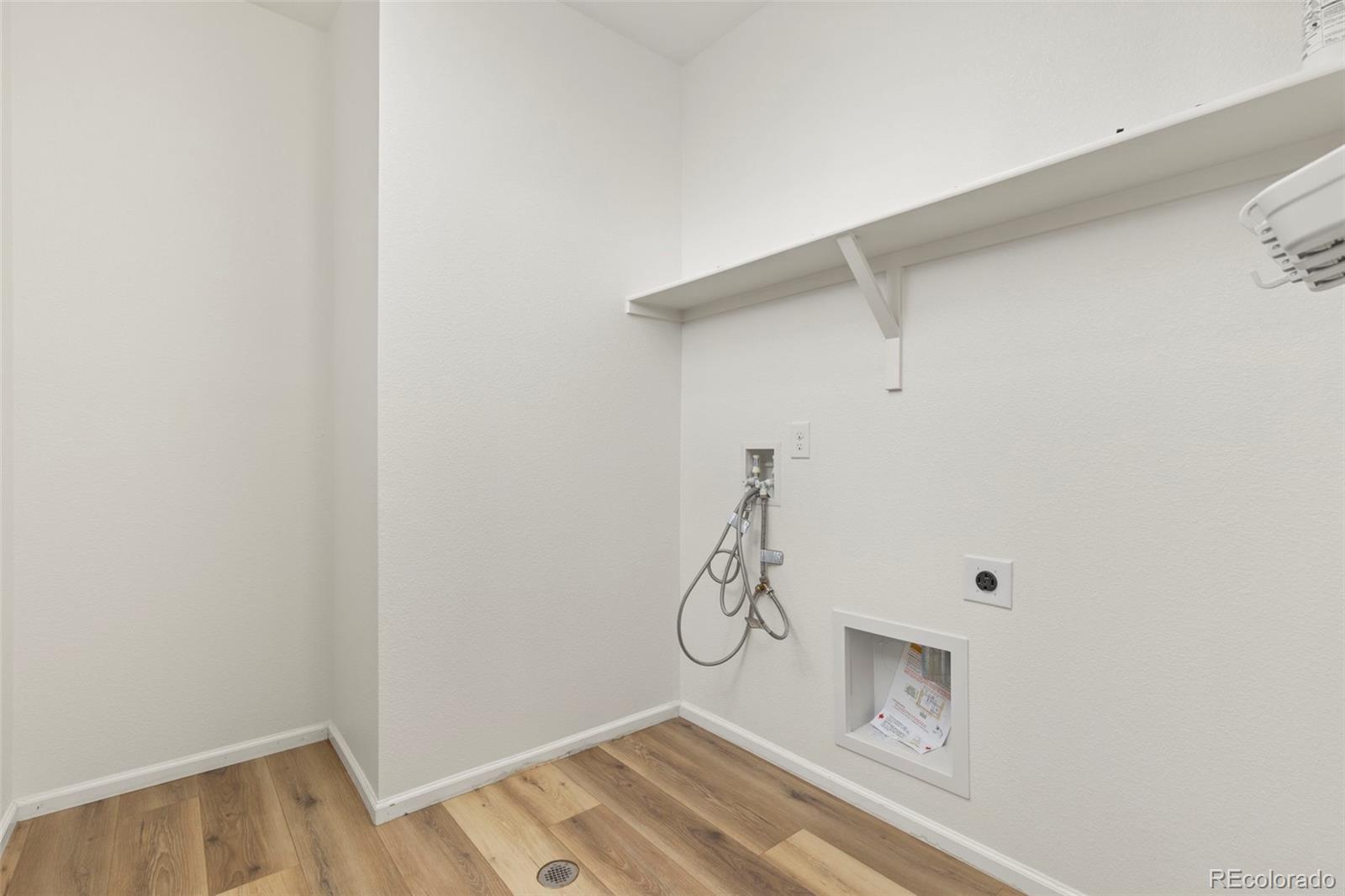 26873 E Archer Avenue