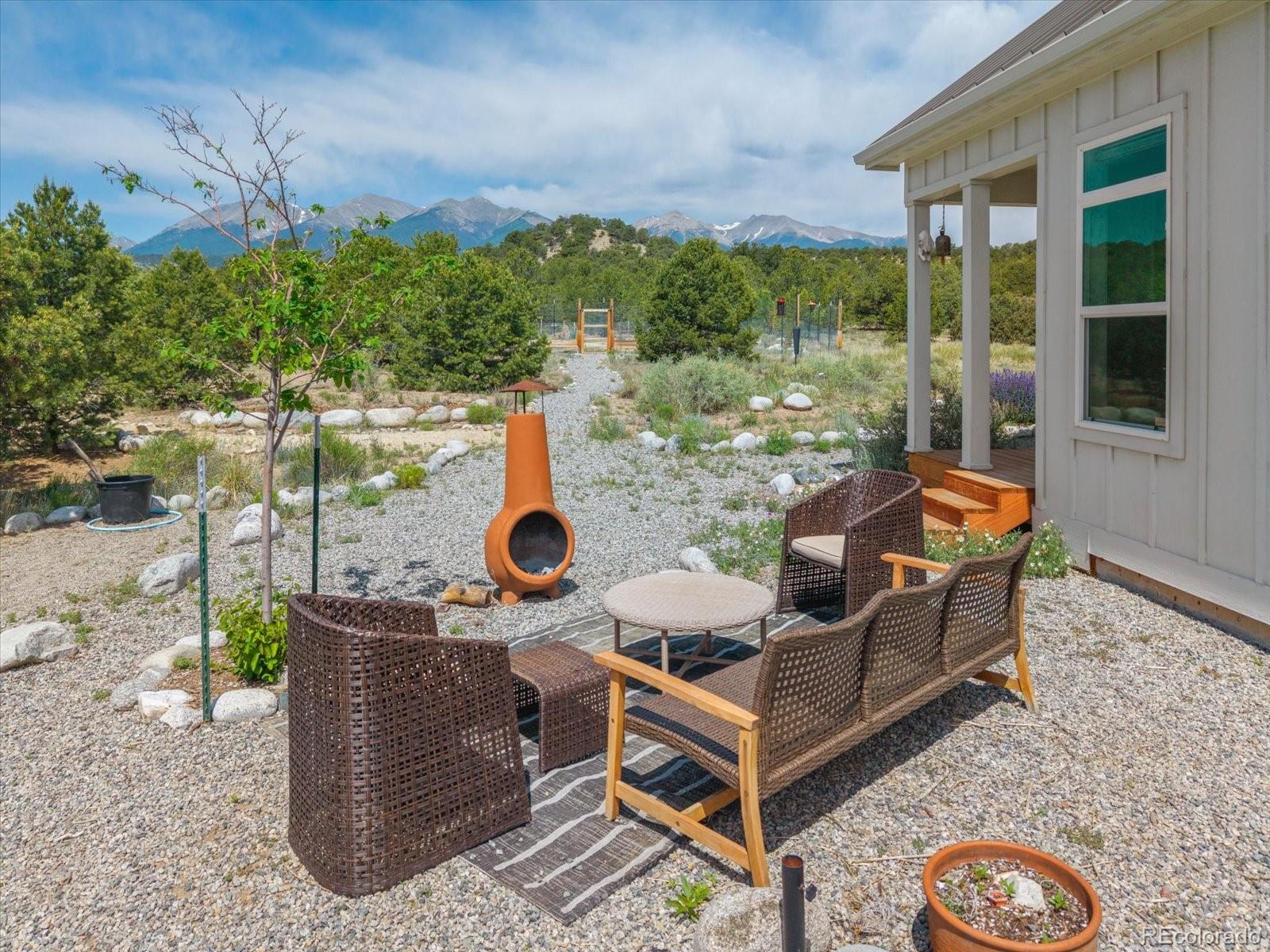 14051 US Highway 285