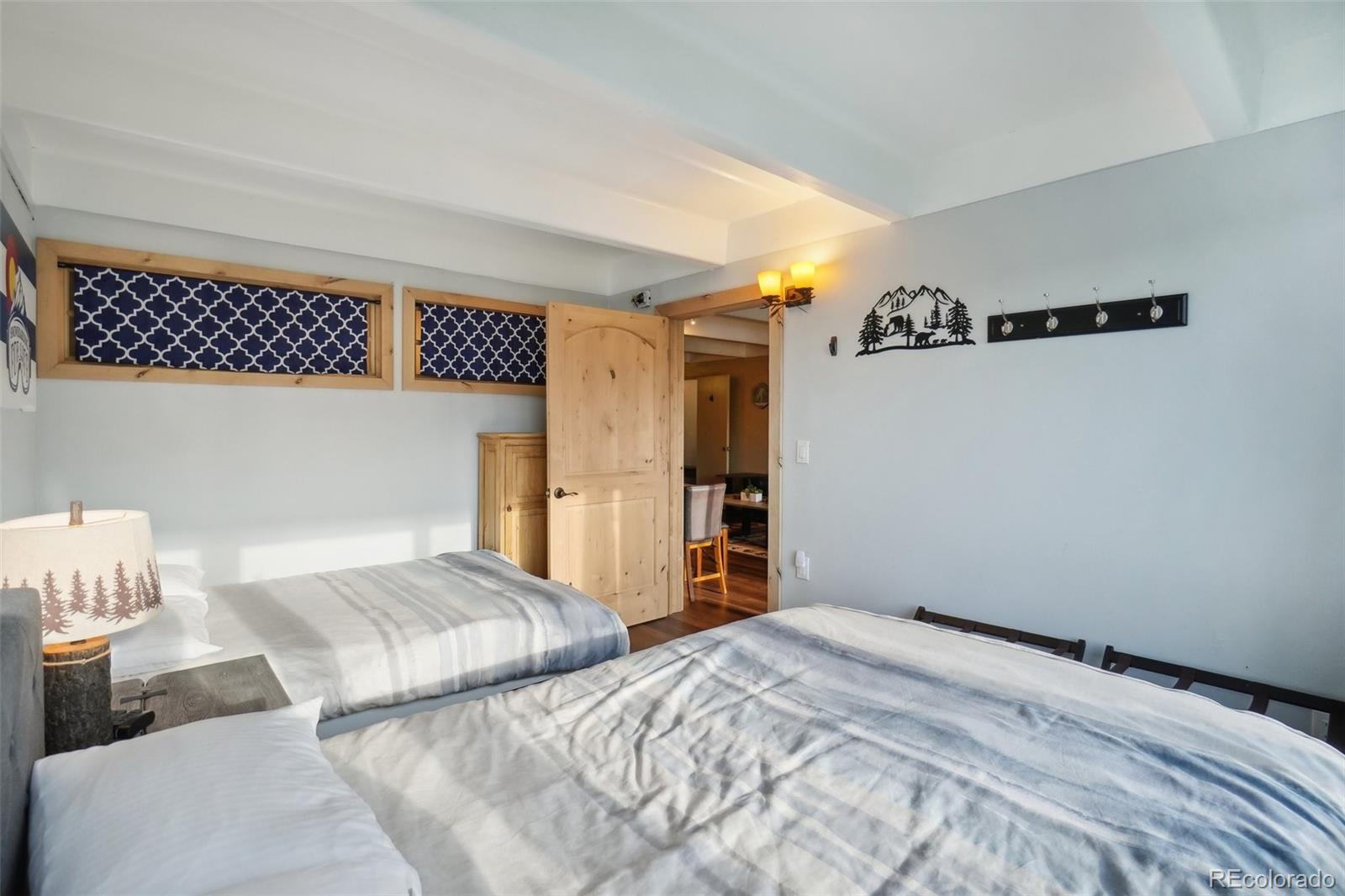 220 E La Bonte Street Unit: 3