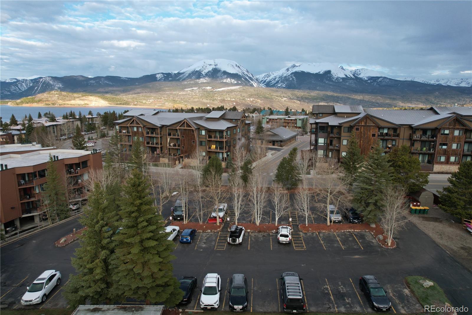 220 E La Bonte Street Unit: 3