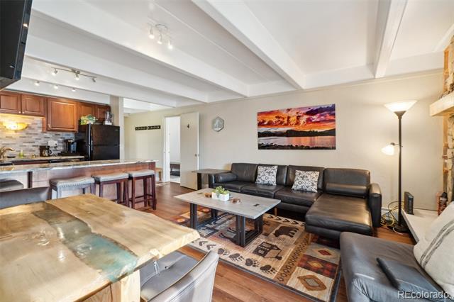220 E La Bonte Street Unit: 3