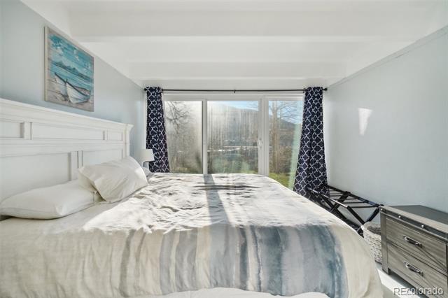 220 E La Bonte Street Unit: 3