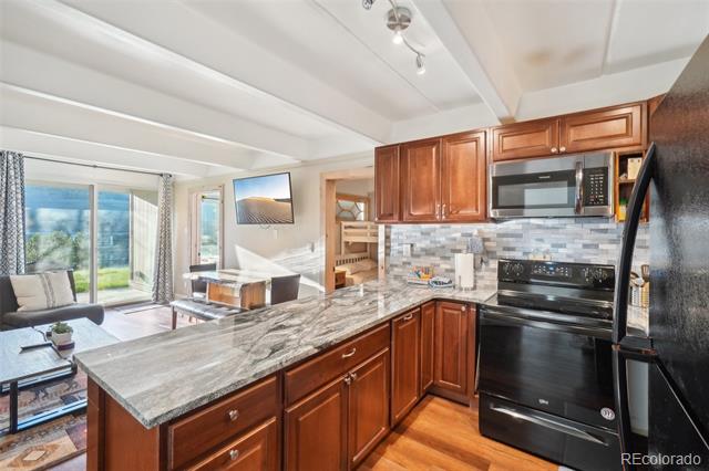 220 E La Bonte Street Unit: 3