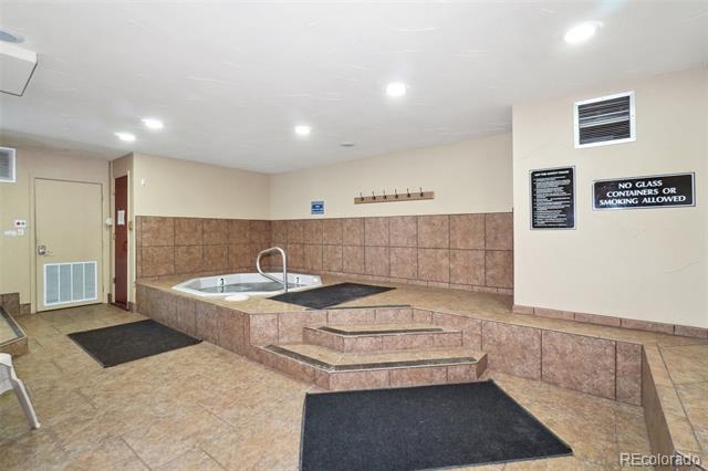 220 E La Bonte Street Unit: 3