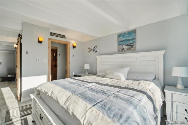 220 E La Bonte Street Unit: 3