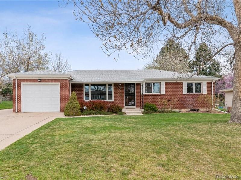 3355 W Wagon Trail Drive