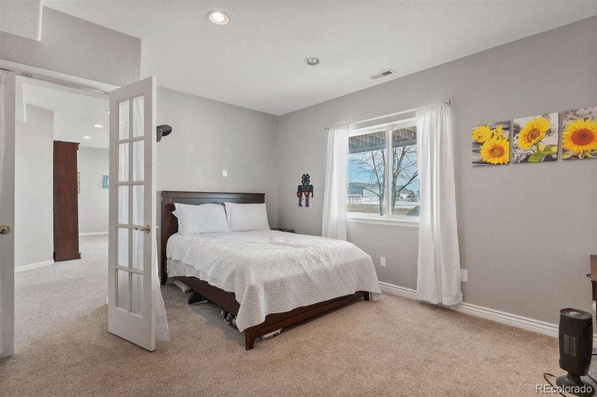41412 Golden Field Circle