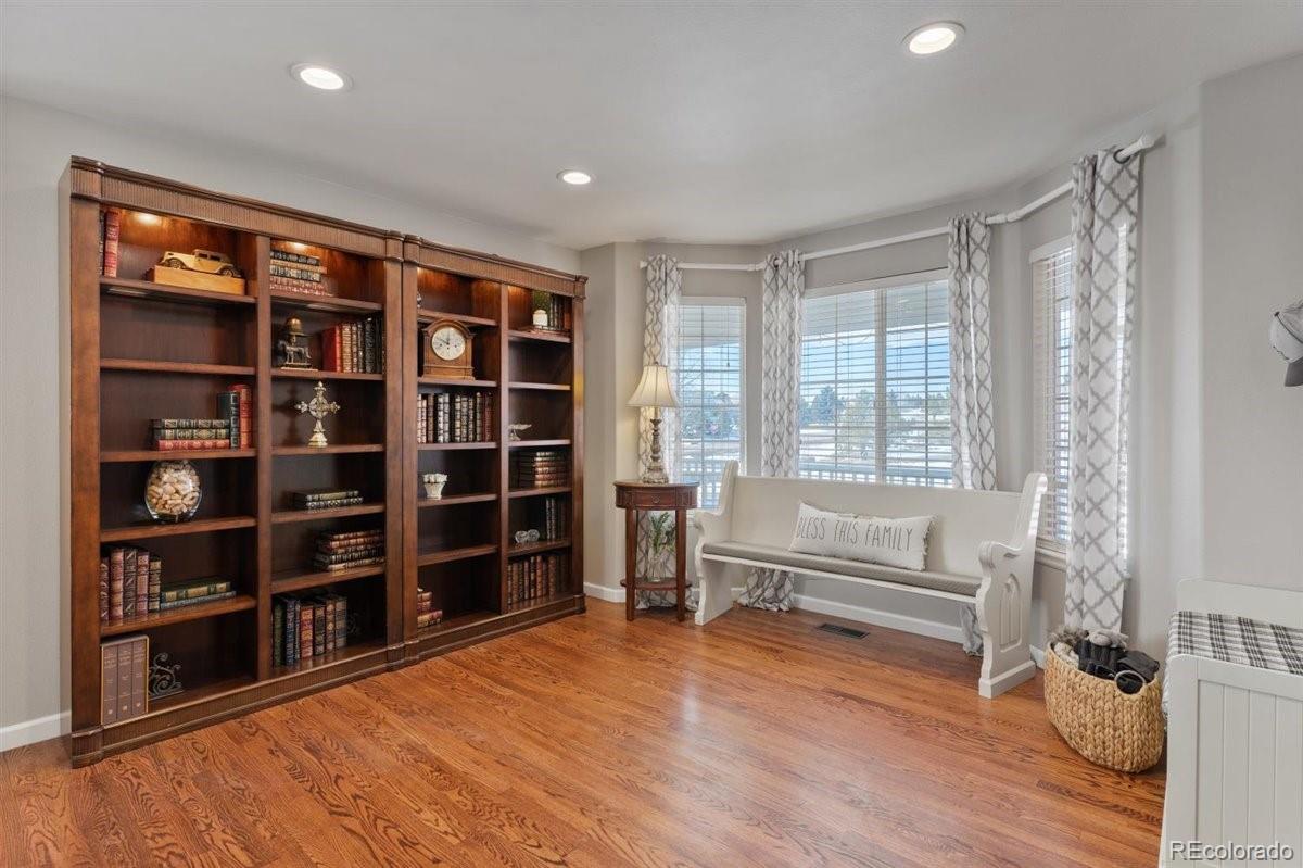 41412 Golden Field Circle