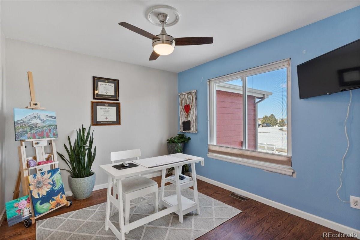 41412 Golden Field Circle