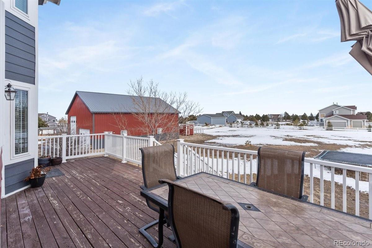 41412 Golden Field Circle