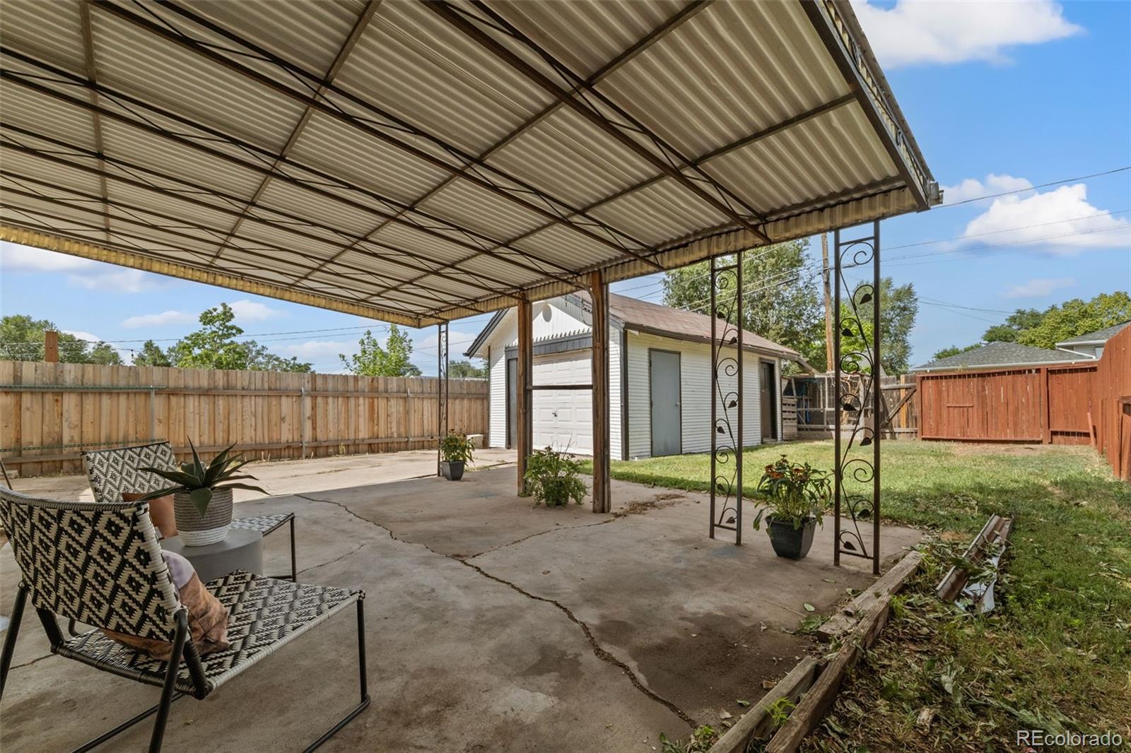 115 S Dale Court