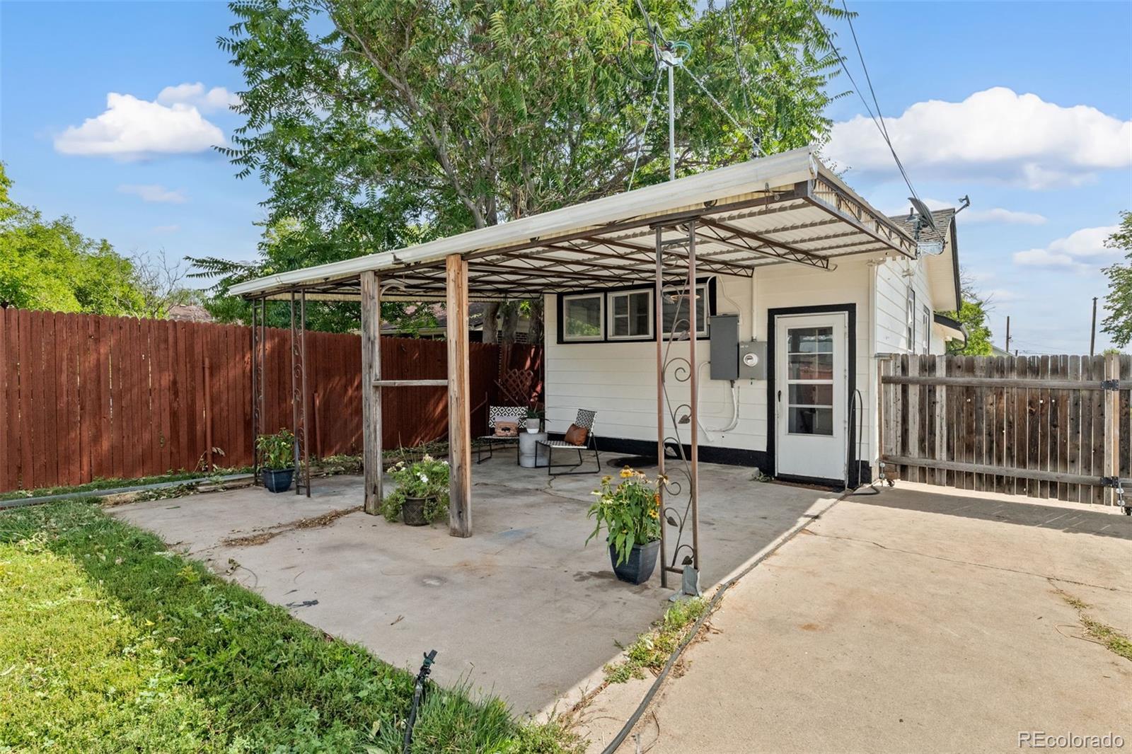 115 S Dale Court