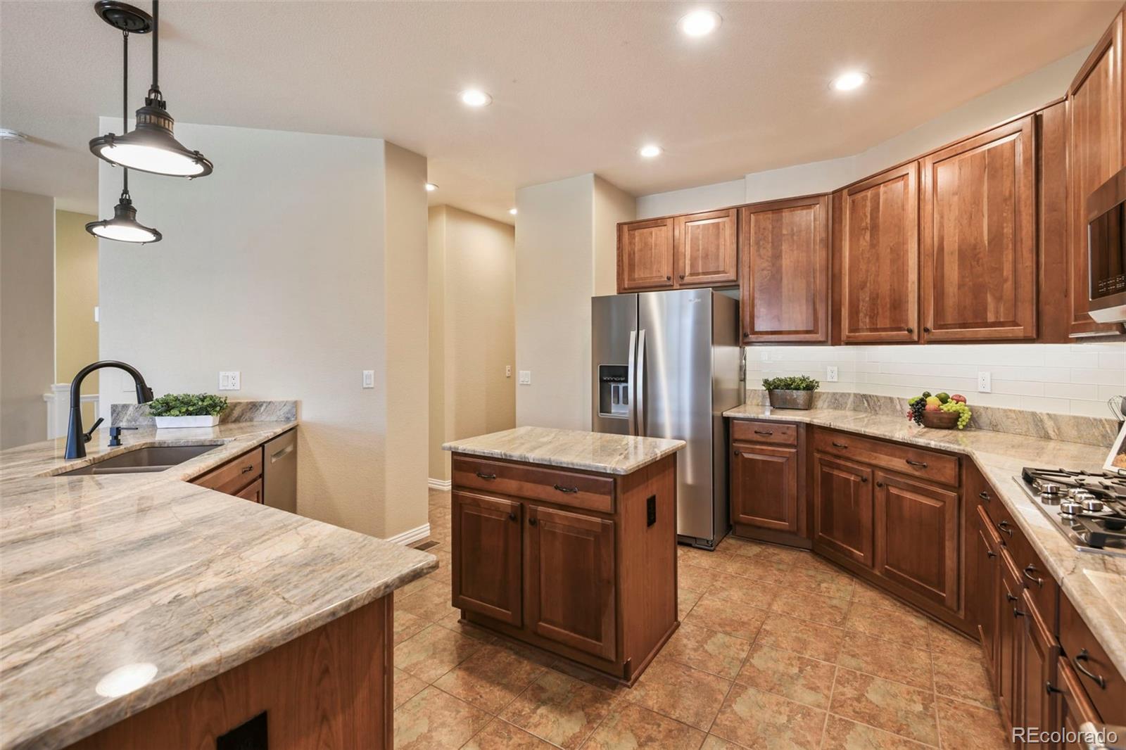 3325 Falling Star Place