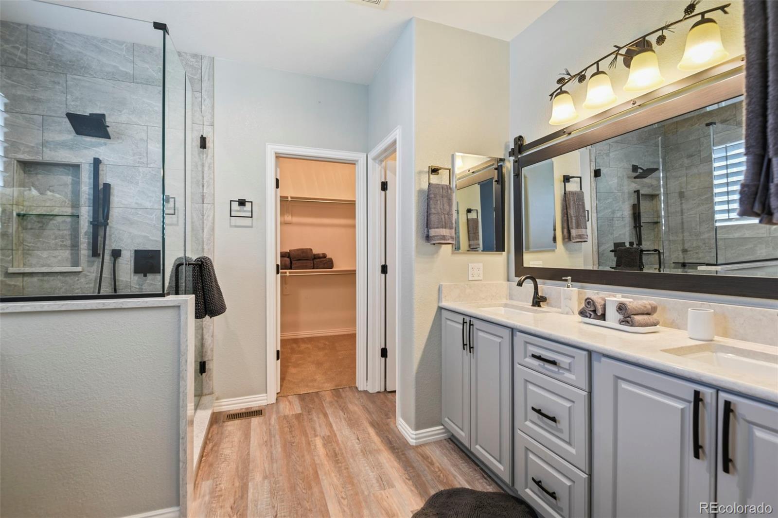 3325 Falling Star Place