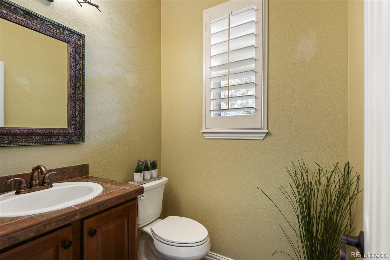 3325 Falling Star Place