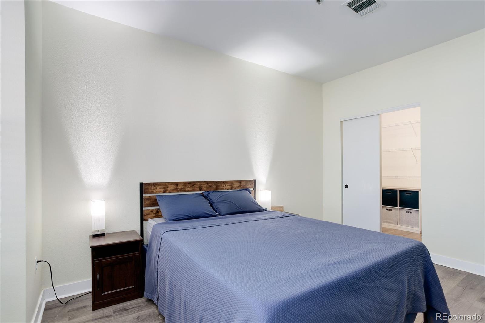 6005 Castlegate Drive Unit: B15