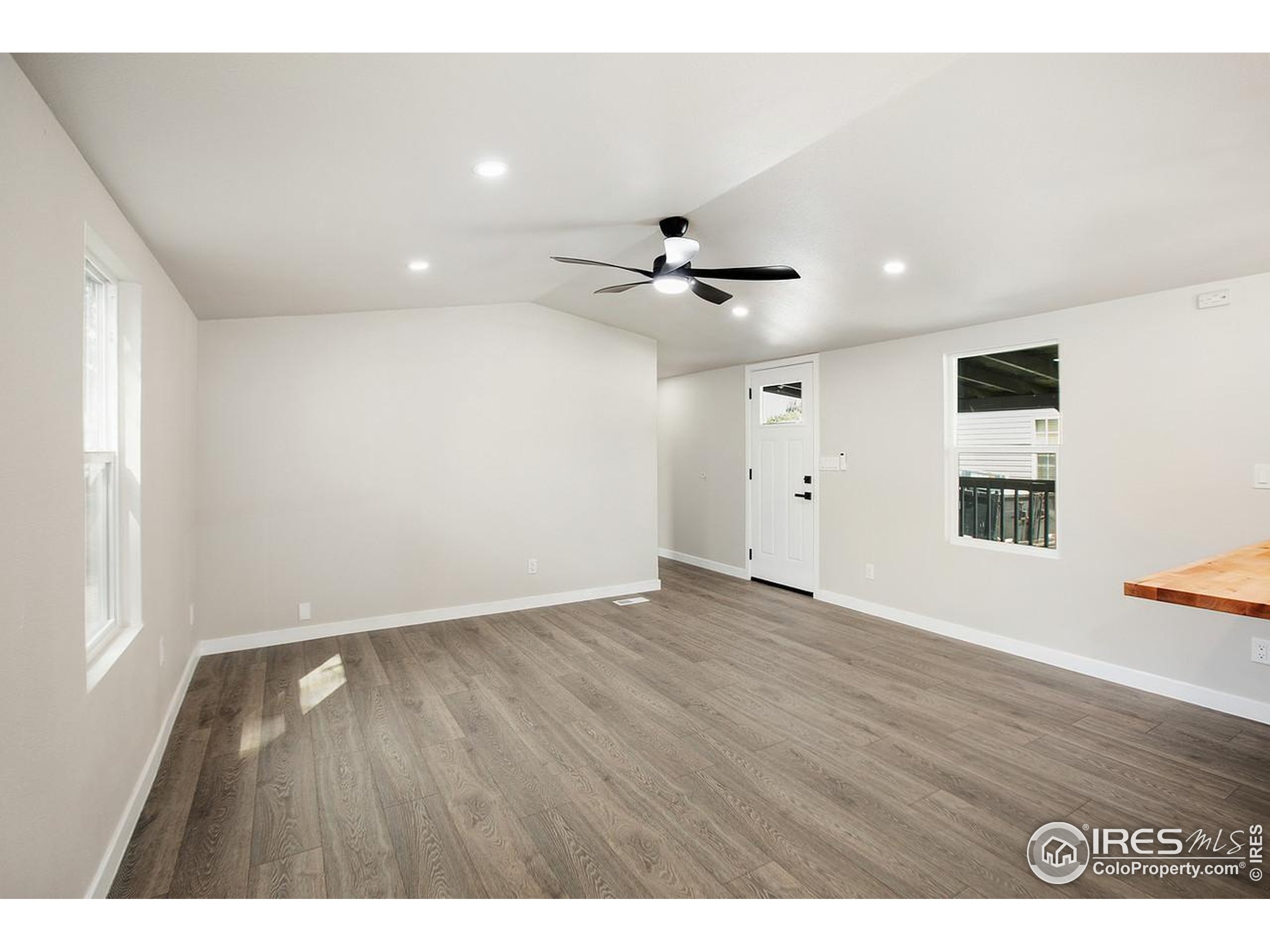 227 N 2nd St 26