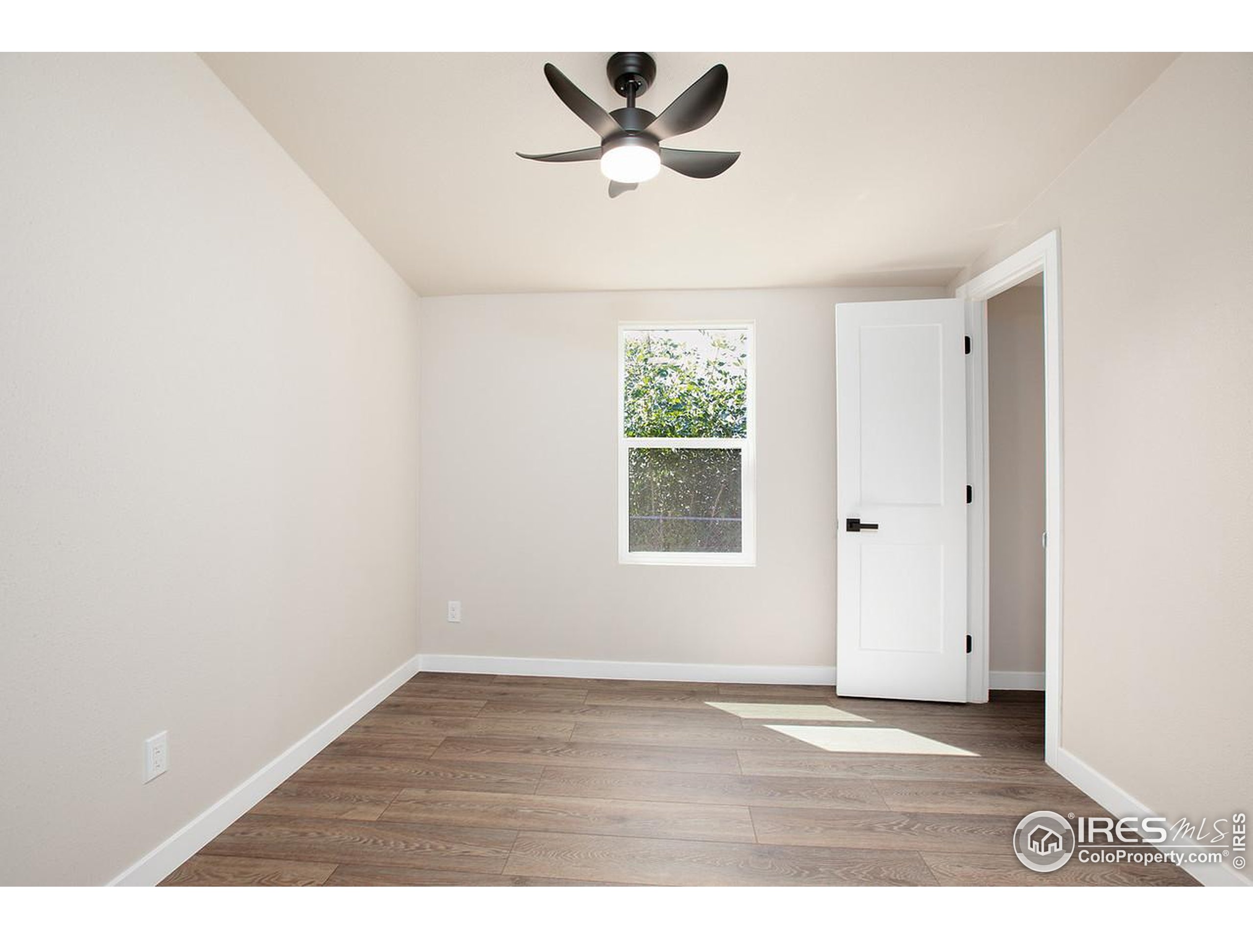 227 N 2nd St 26