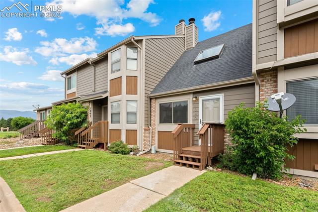 1840 Erin Loop