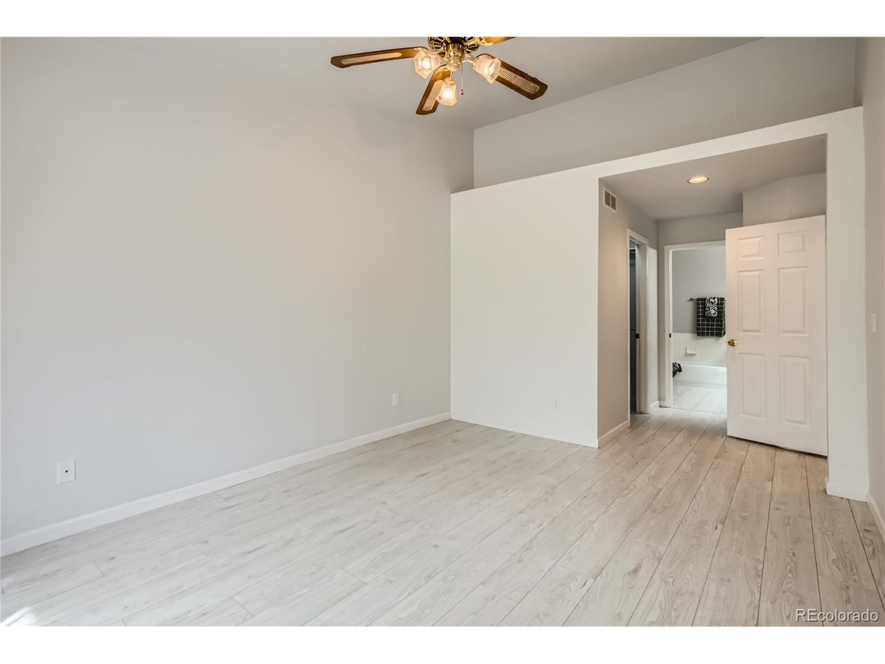 1162 E 130th Ave C