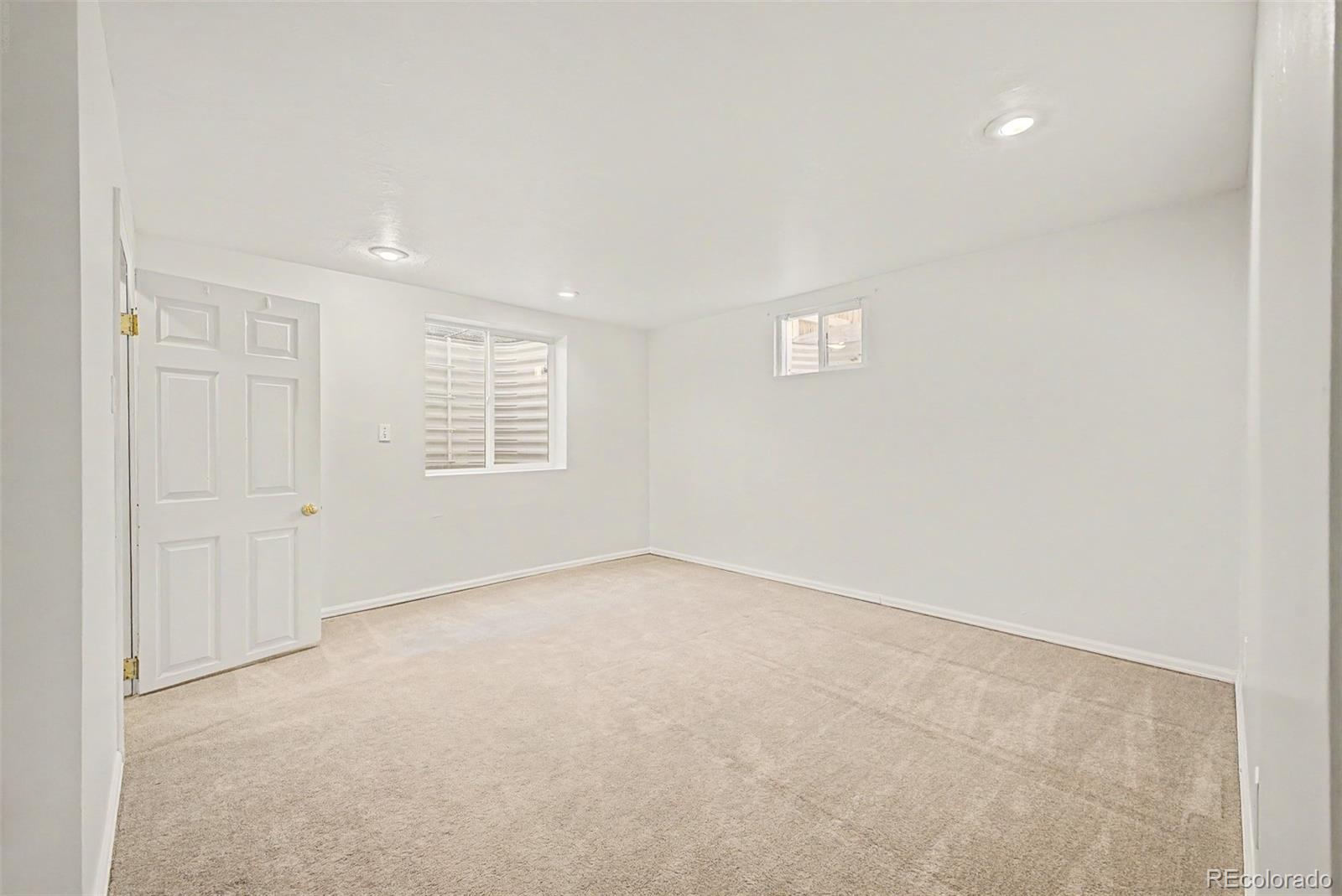 8084 E Hampden Circle