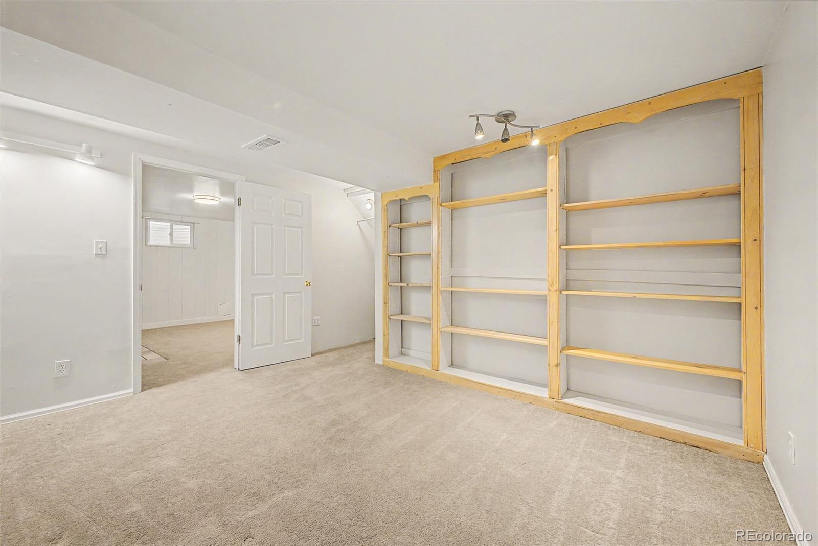 8084 E Hampden Circle