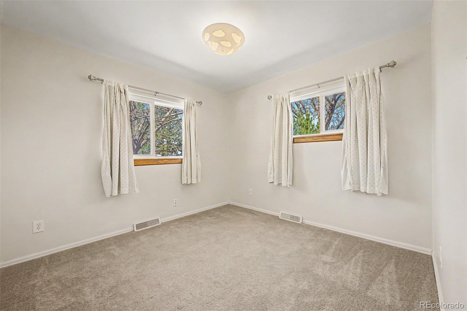 8084 E Hampden Circle