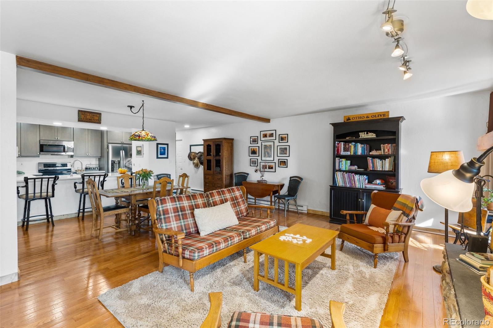 23542 Pondview Place Unit: D