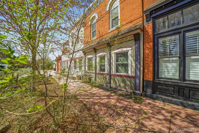 117 Elati Street Unit: 4