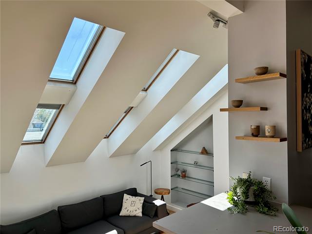 117 Elati Street Unit: 4