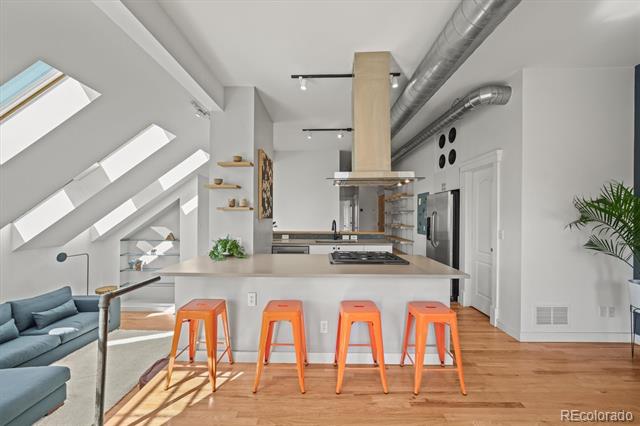 117 Elati Street Unit: 4