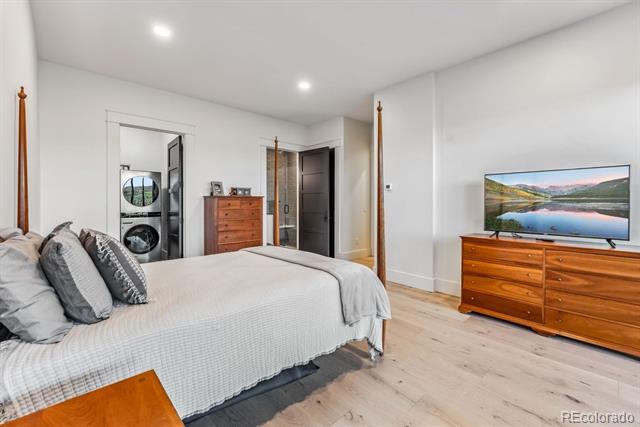 43 Granite Circle