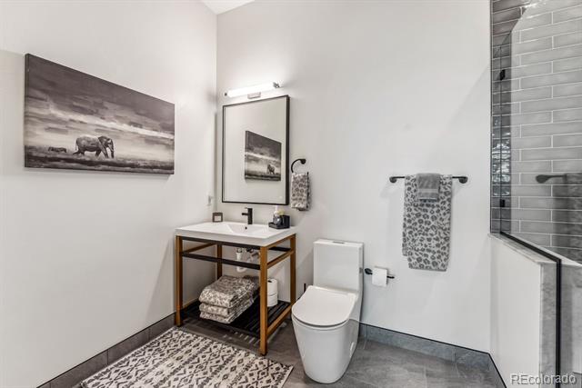 43 Granite Circle