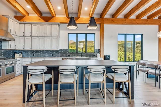 43 Granite Circle