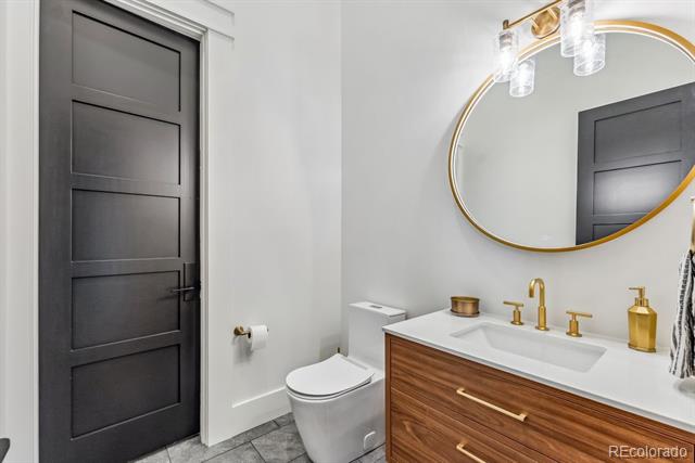 43 Granite Circle