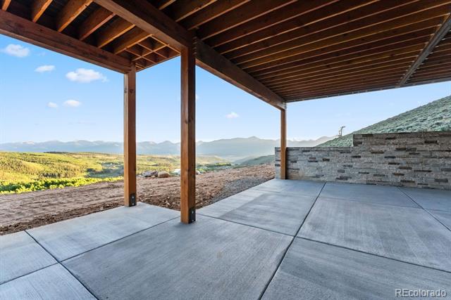 43 Granite Circle
