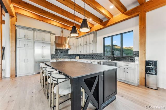43 Granite Circle