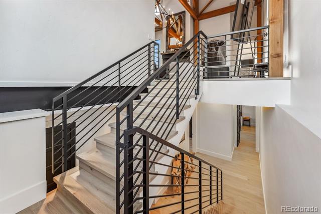 43 Granite Circle