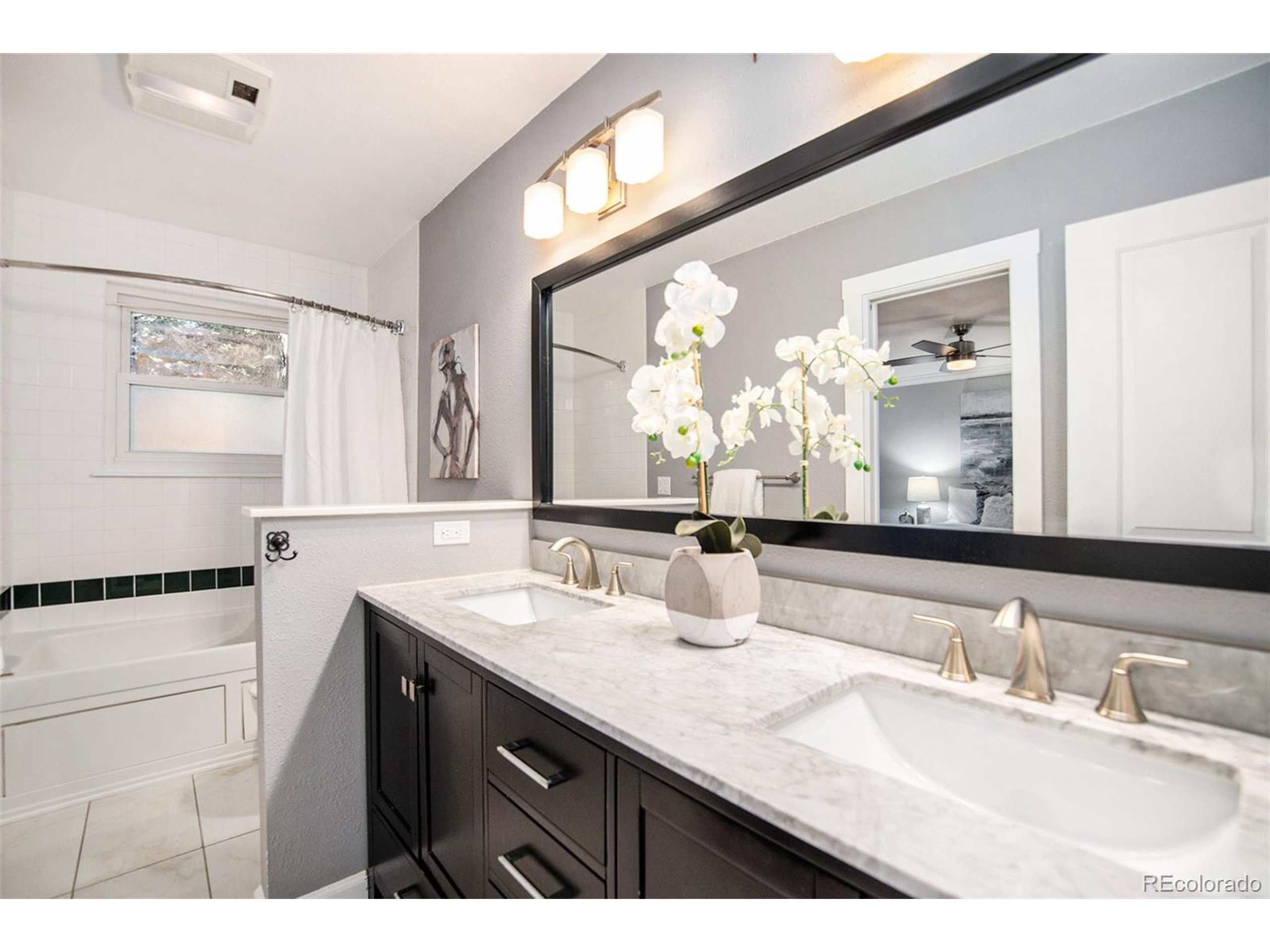 13537 W Mississippi Ct