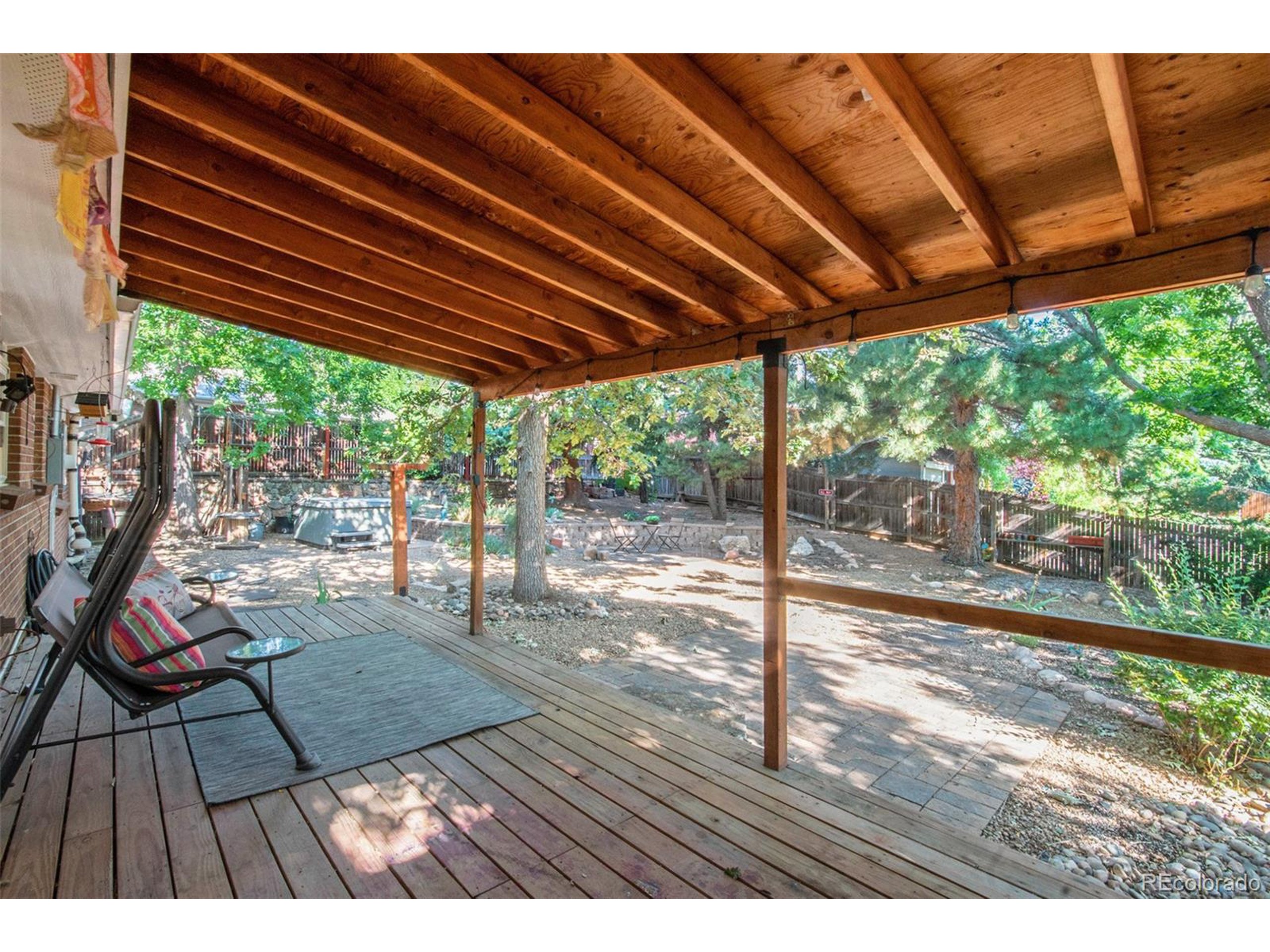 13537 W Mississippi Ct