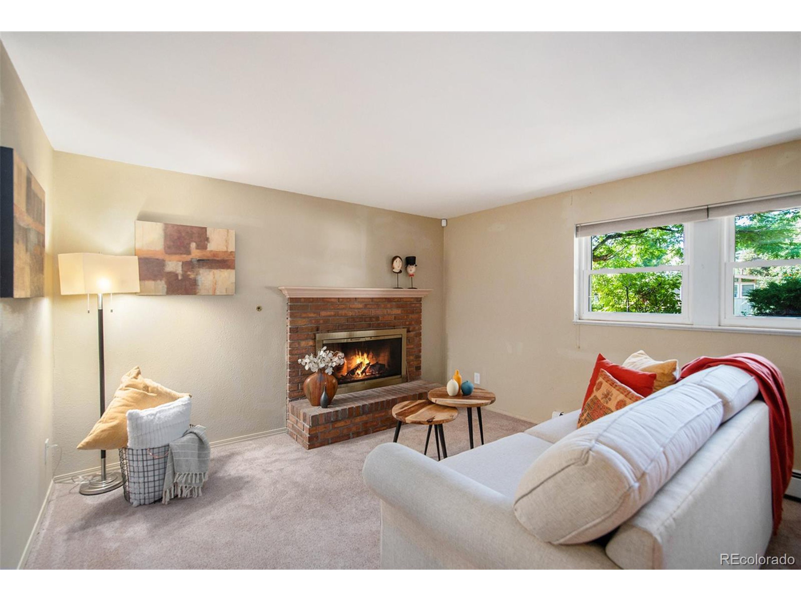 13537 W Mississippi Ct