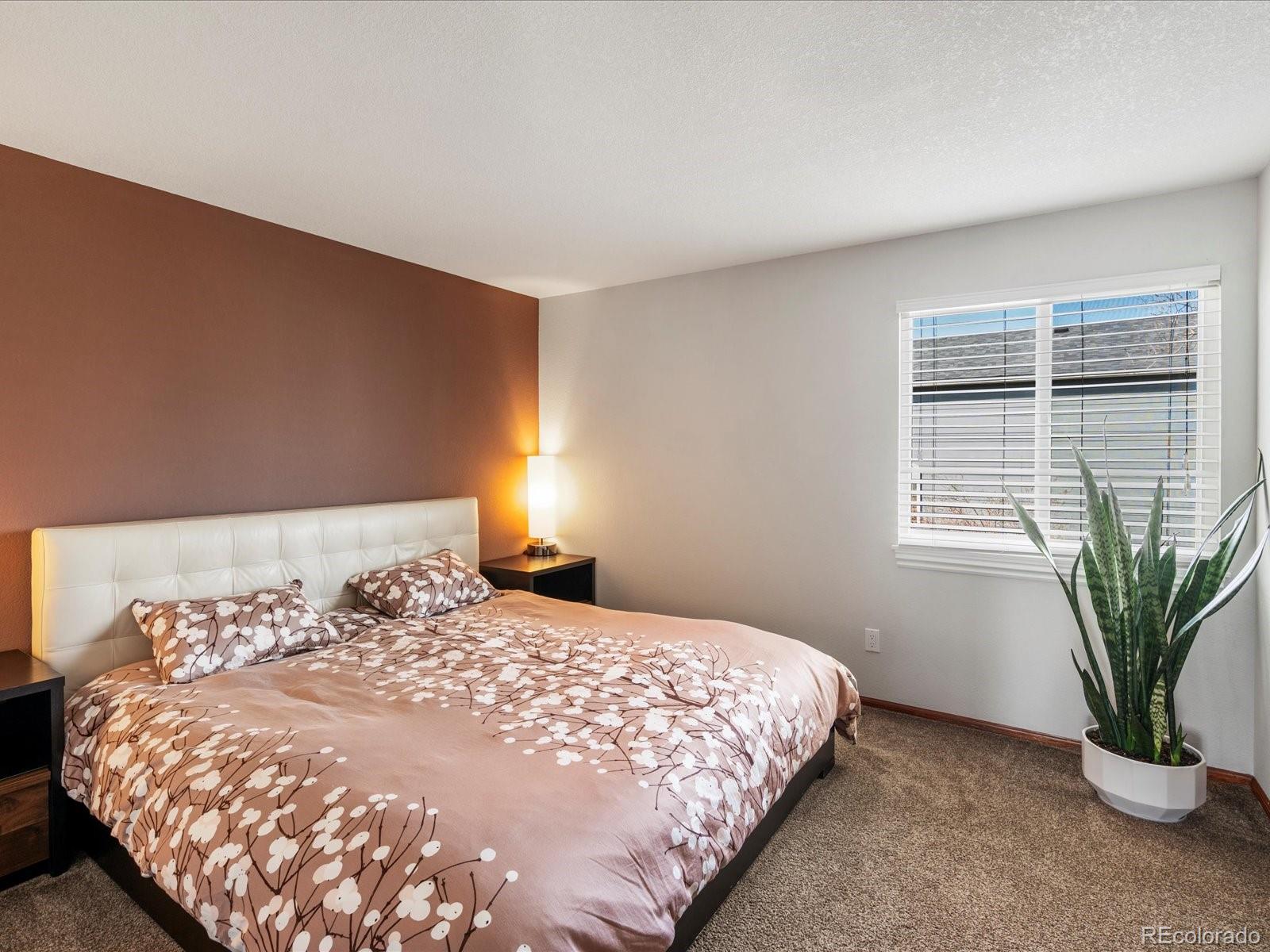 5557 S Simms Way