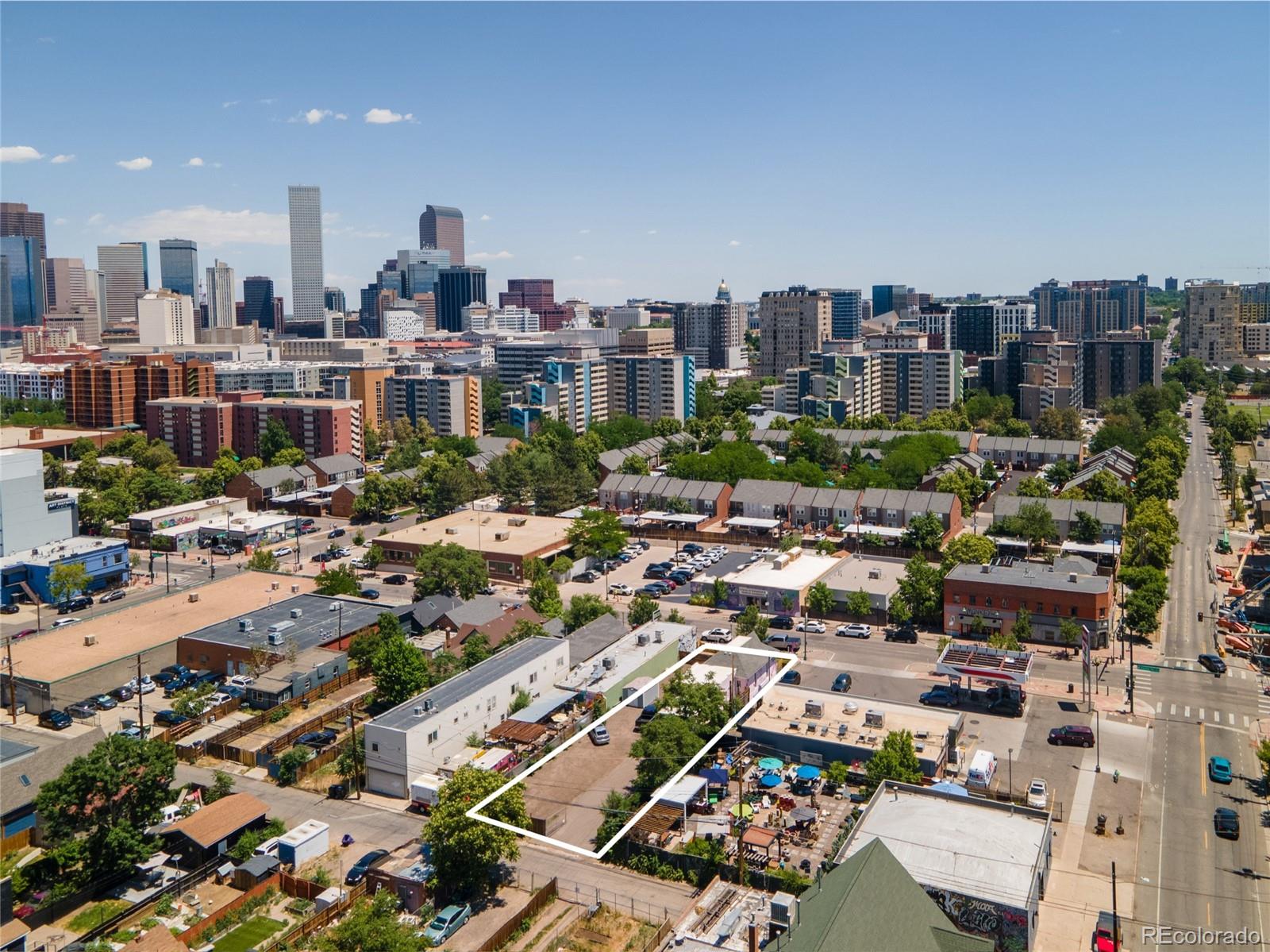 1123-1125 Santa Fe Drive