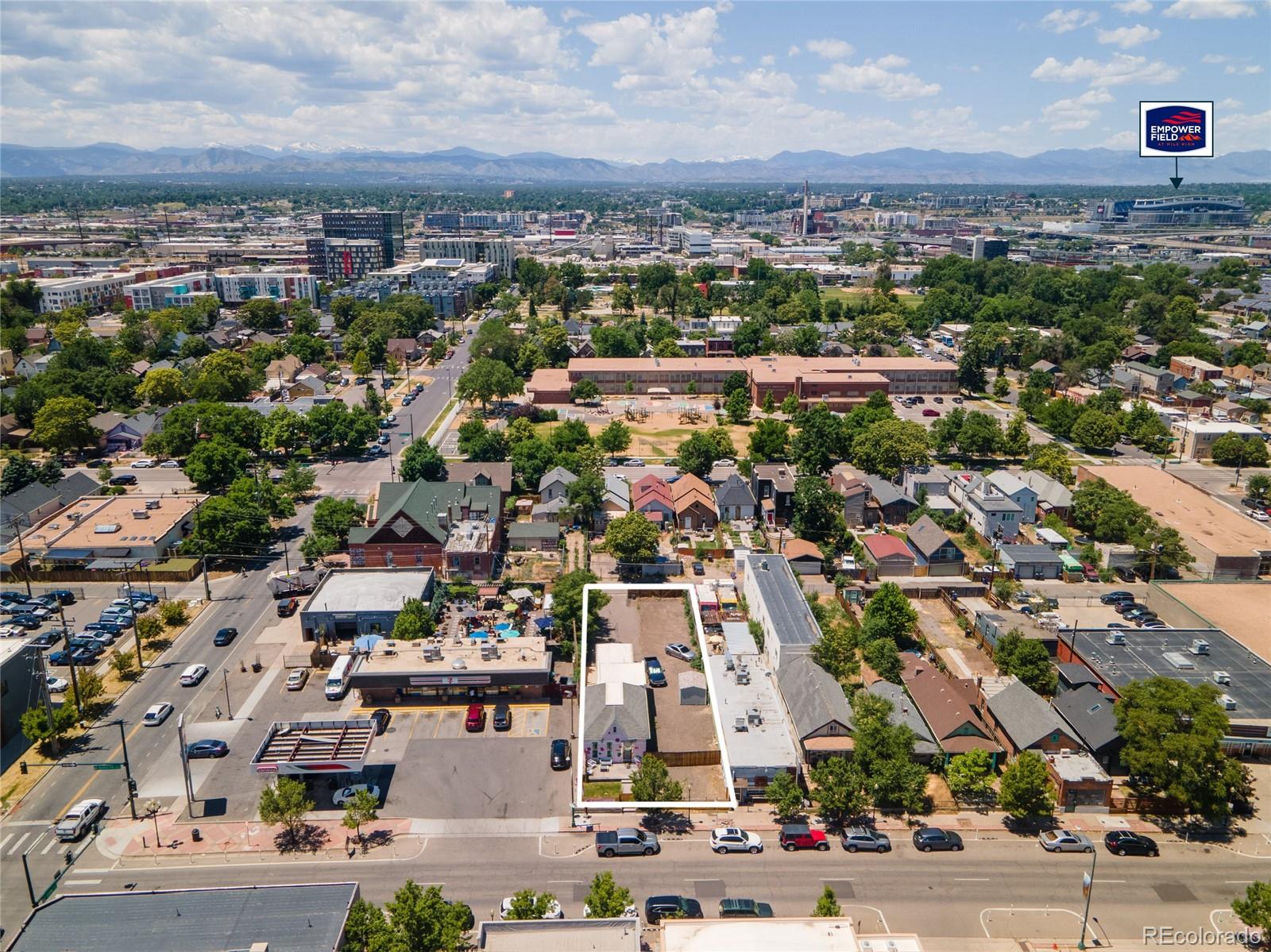 1123-1125 Santa Fe Drive