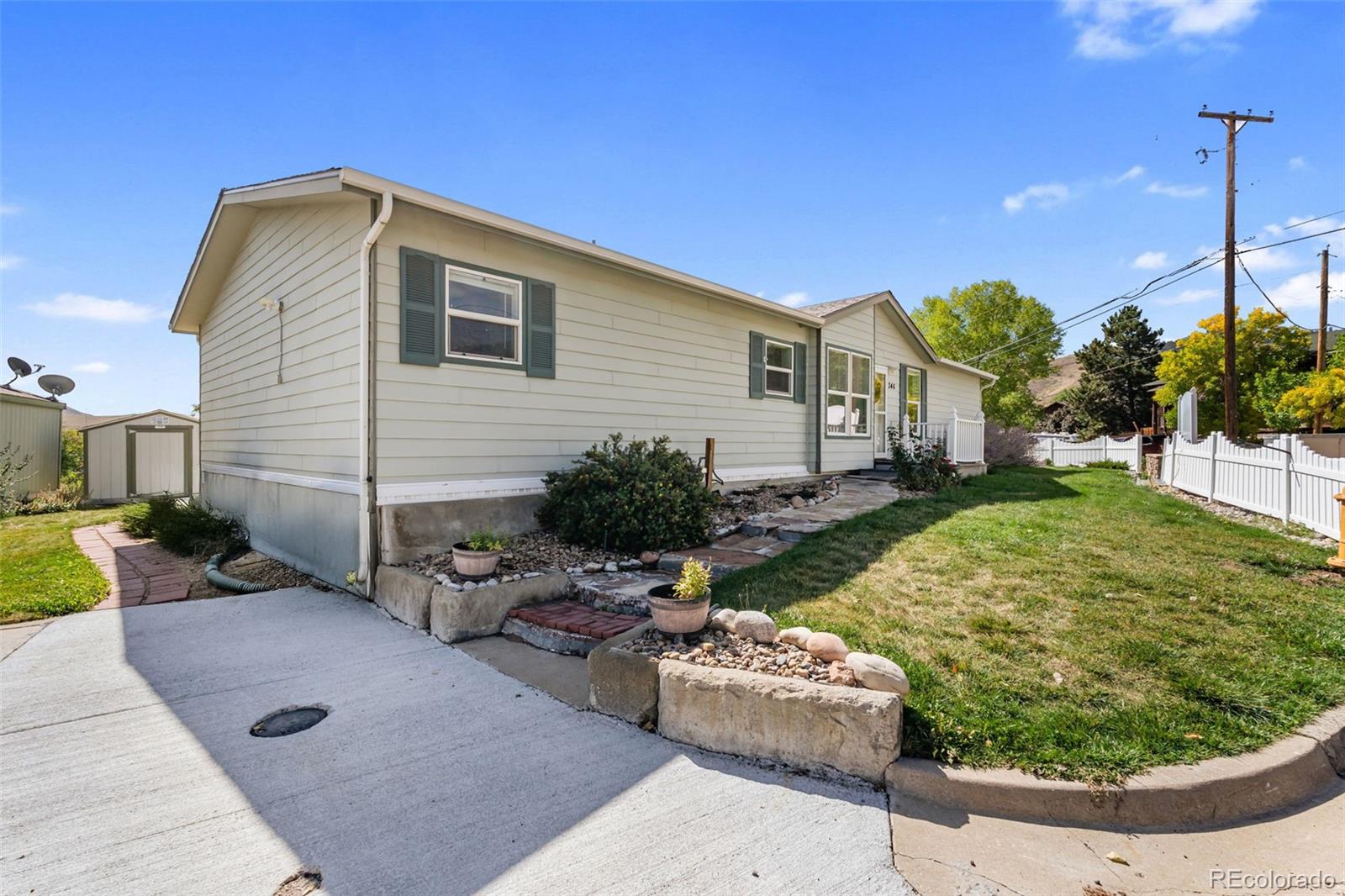 346 Laveta Pass Avenue
